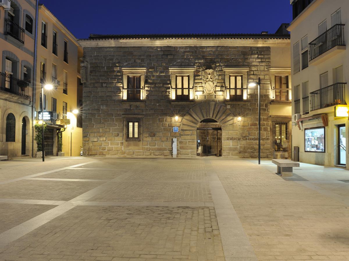 Palacio Carvajal Giron Hotel Plasencia Exterior photo